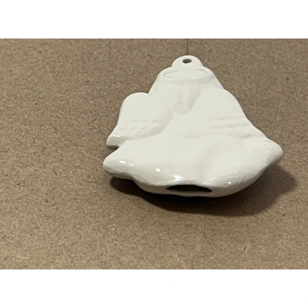 Vintage‎ angel sitting on cloud Christmas tree holiday ceramic 3